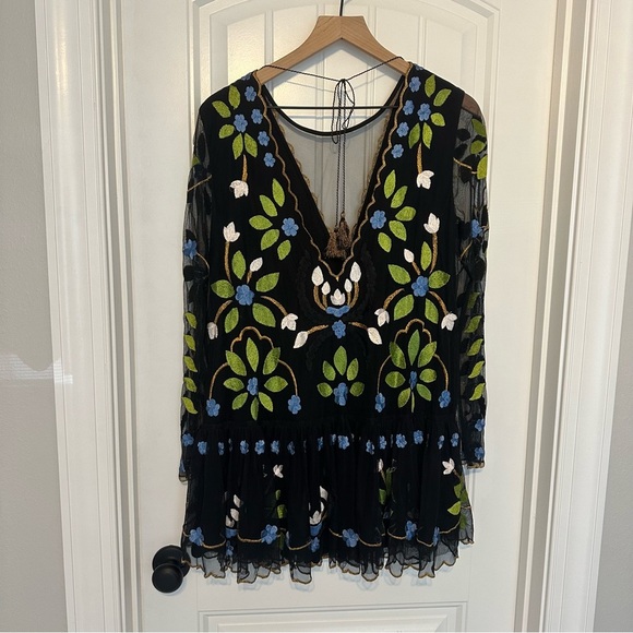 Free People Mini Dress Black Mesh Embroidered Boho Long Sleeve Size Extra Small - Picture 6 of 10